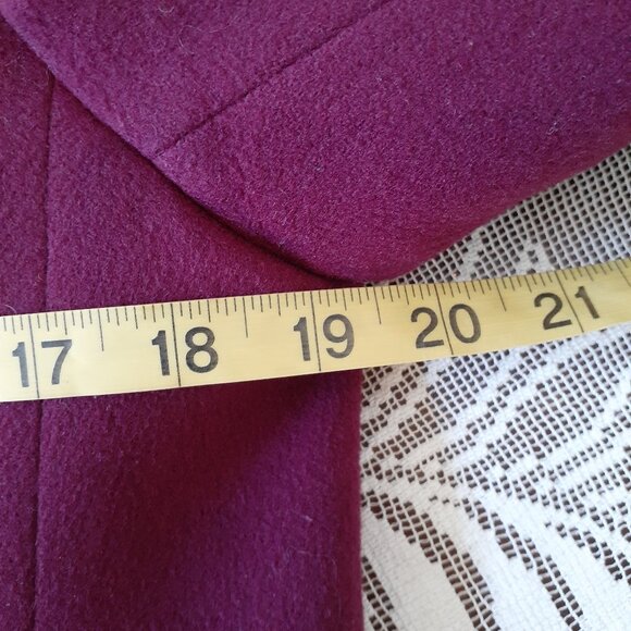 L.L. Bean Wool & Cashmere Blazer - Picture 12 of 15